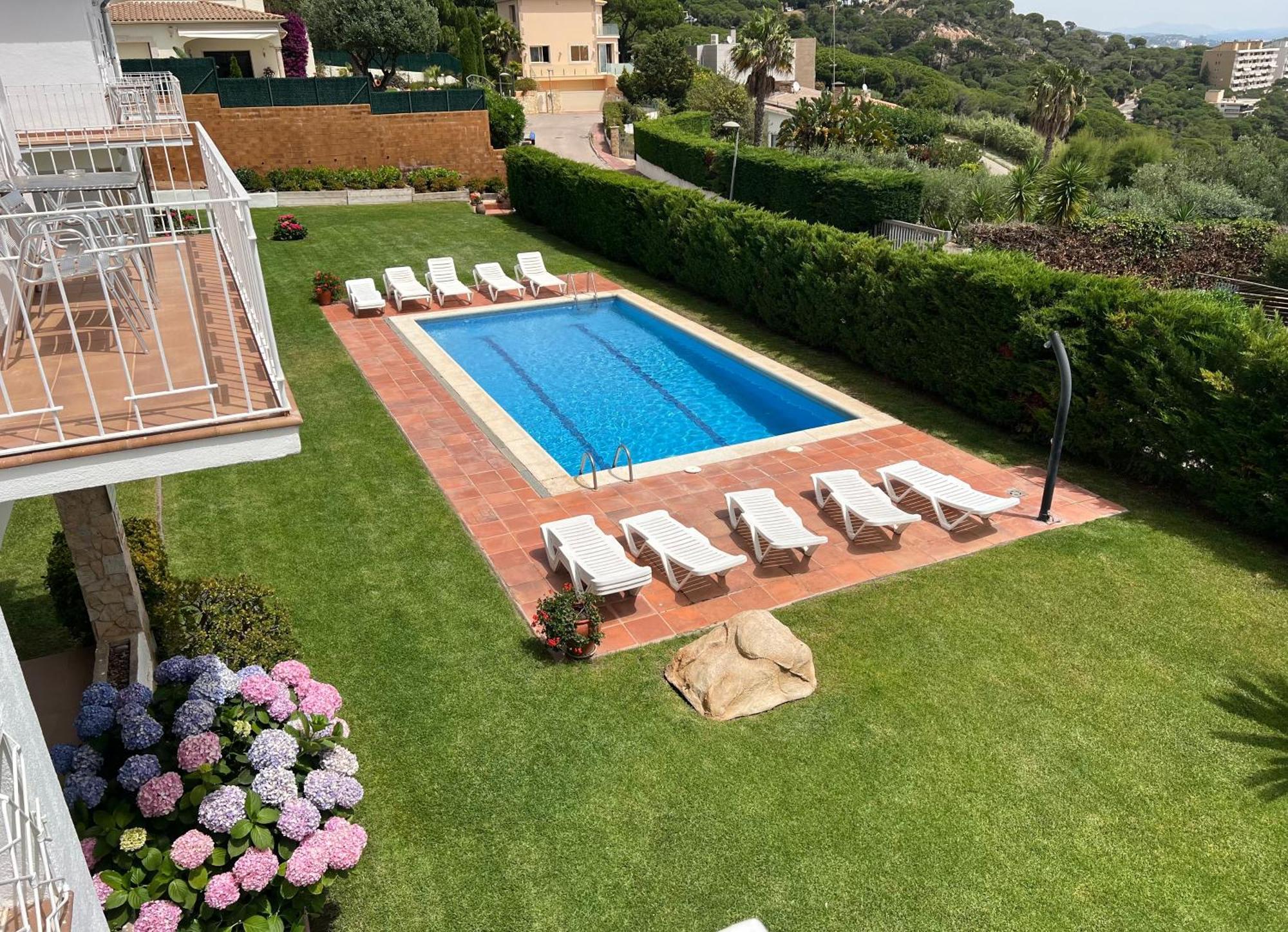Apartamentos Rayon Du Soleil Sant Feliu de Guíxols Buitenkant foto